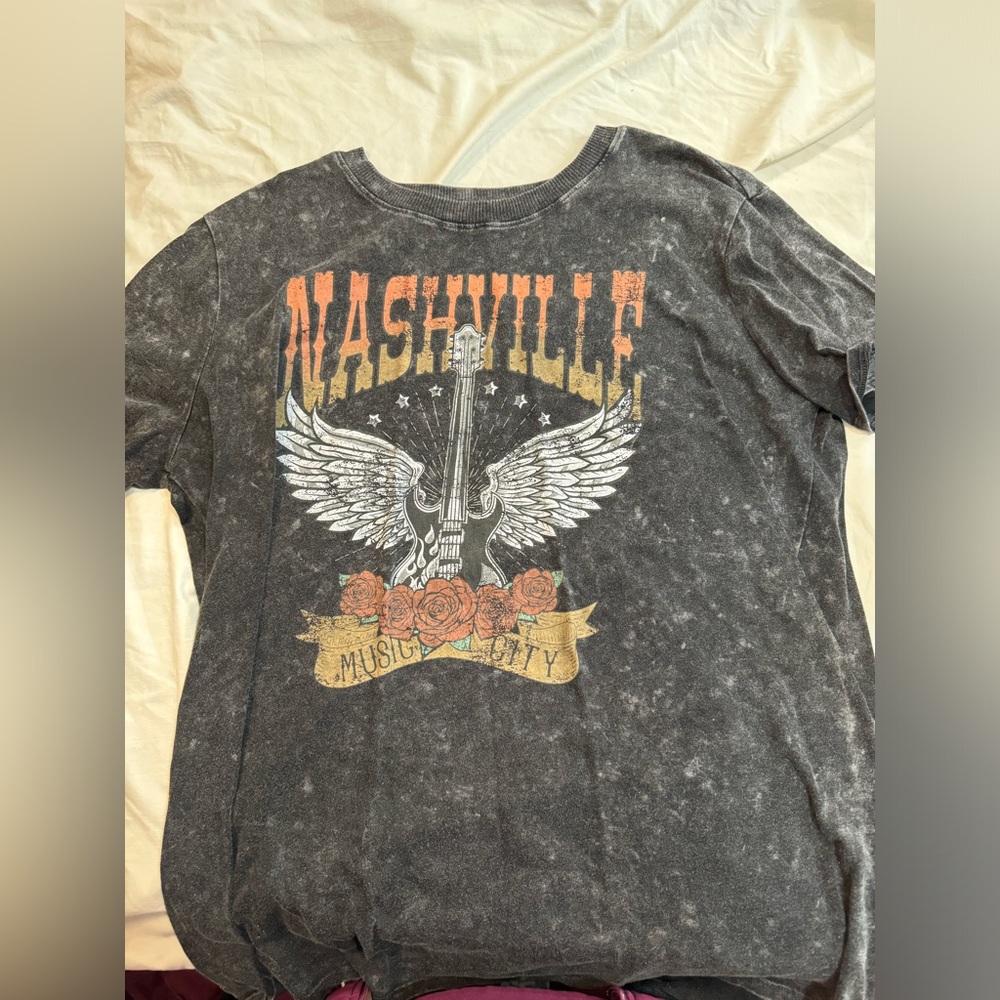 Nashville women’s tshirt